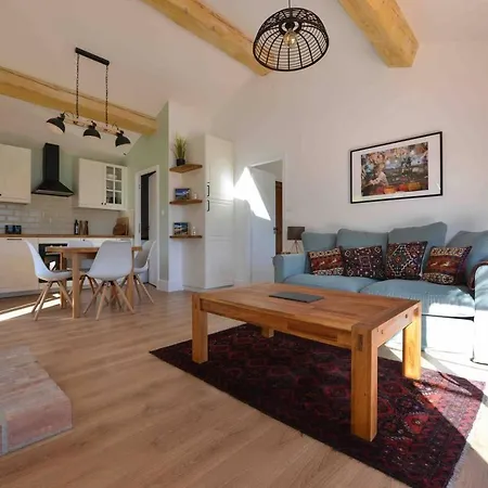 The Restoration Place Pyrenees Casa vacanze *