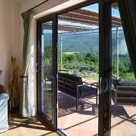 Semesterbostad The Restoration Place Pyrenees Roquefixade