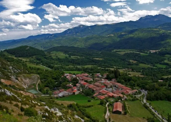 The Restoration Place Pyrenees * Roquefixade